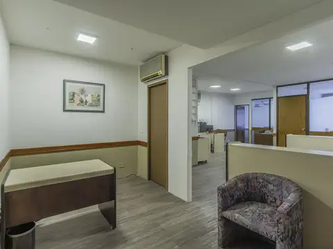Oficina 3 ambientes Venta San Nicolás 2 cocheras
