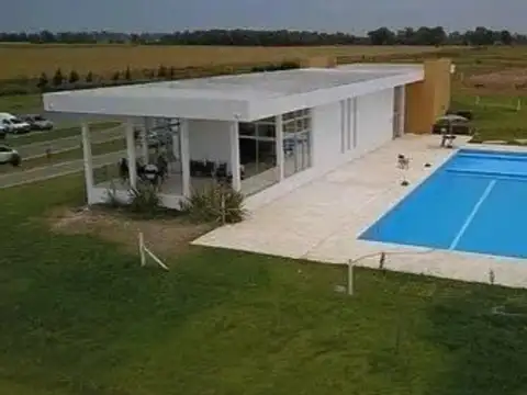 Terreno en Venta 31  mts Fondo