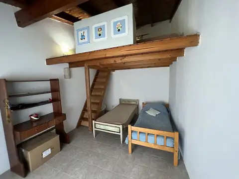 Casa 3 ambientes con 1 baño