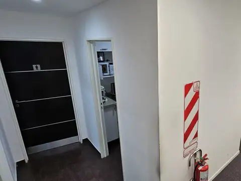 Oficina en Alquiler al Noroeste