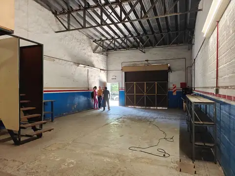 Local en Alquiler 40 años