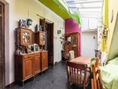 Depto Tipo Casa en Venta de 2 dormitorios