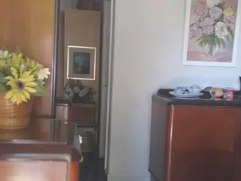 Casa de 3 ambientes a metros de Santa Rosa