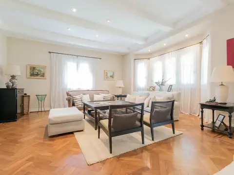 Casa en Venta 90 años