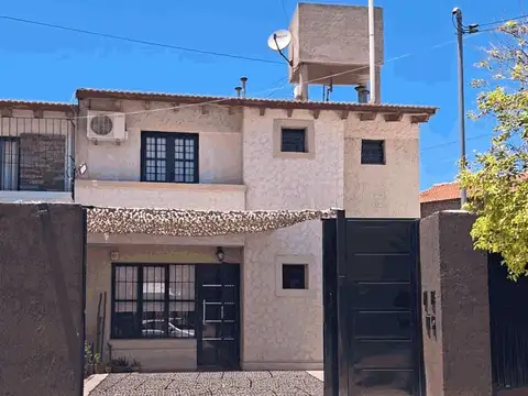 Departamento en Venta de 6 ambientes