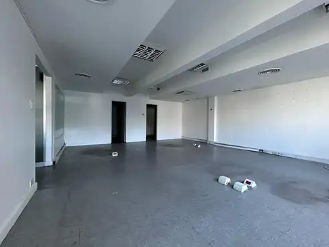 Oficina en  Alquiler