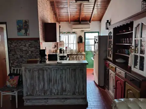 Casa en Venta en Don Torcuato, USD 130.000