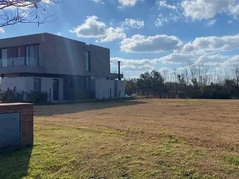 Terreno en Venta en Puertos - Acacias, USD 125.000