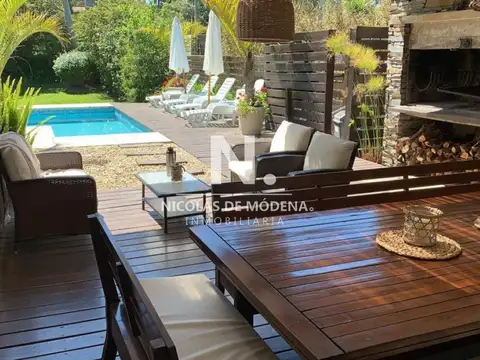 Casa en Alquiler Temporal de 4 dormitorios