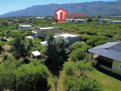 Terreno en Venta 49  mts Fondo