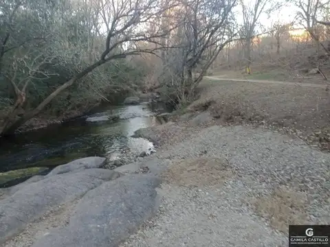 Terreno en Venta 15  mts Fondo