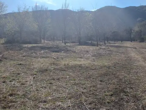 Terreno en Venta 100  mts Frente