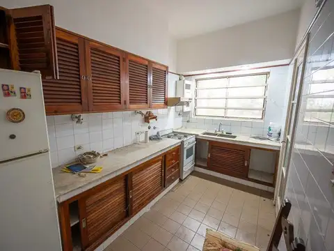 Casa en venta 4 dormitorios Ideal instituciones