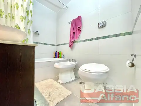 Departamento en Alquiler en Lomas De Zamora, $ 750.000