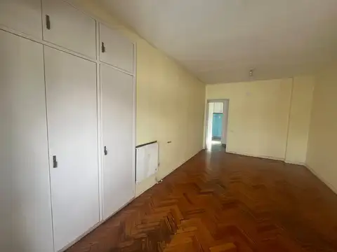 Departamento en Venta en Villa Pueyrredon, USD 70.000