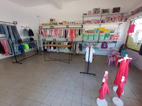 Local en venta en Alberdi