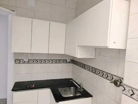 Excelente y luminoso departamento de 3  ambientes en Palermo