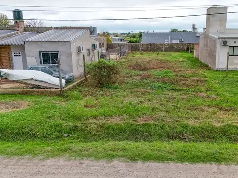Papa Francisco entre Av. I. Crespo y Dr. Favaloro Las Mercedes
