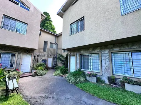 Senador Moron 1800, Piso 0