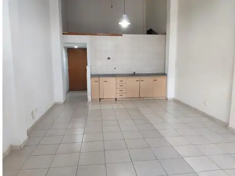 DEPTO MONOAMBIENTE EN PLANTA BAJA CON PATIO, VILLA BALLESTER