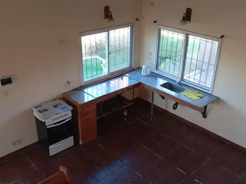 Casa en venta - 3 Dormitorios 1 Baño - Cañuelas