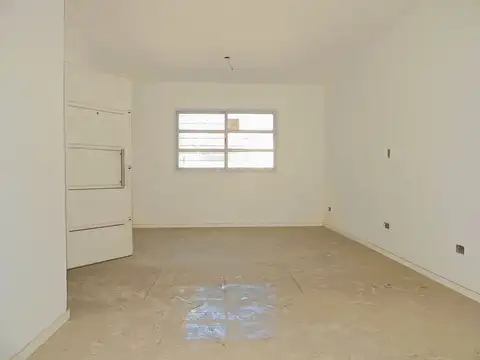 Depto Tipo Casa en Venta 18 años