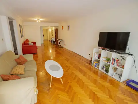 Departamento 4 ambientes con 3 baños