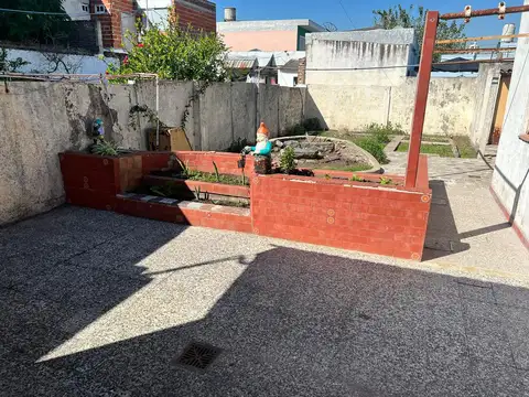 Venta Casa en  Banfield