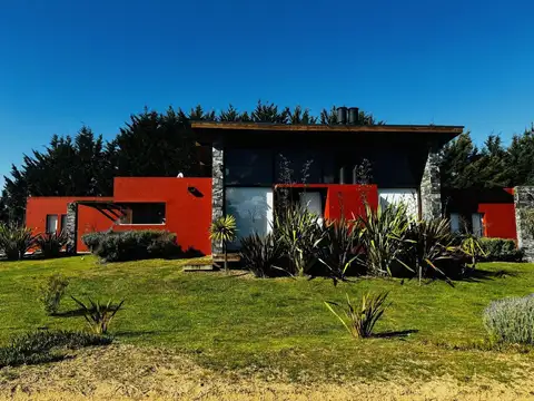 Casa en Alquiler de 3 dormitorios