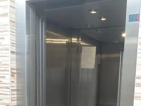 Departamento en Venta con 1 cochera