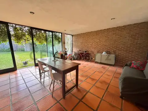 Llavallol 3300, Piso 0