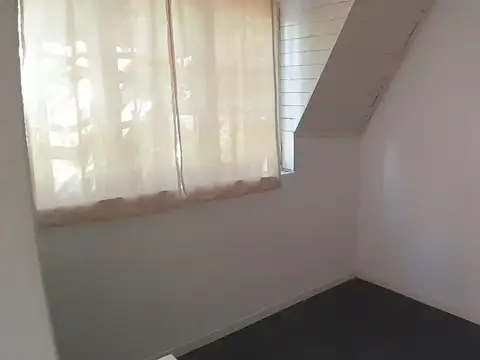 Alquiler Triplex 4 amb Quilmes enfrente Pza Conesa