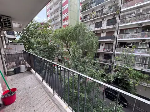 Billinghurst 1500, Piso 3