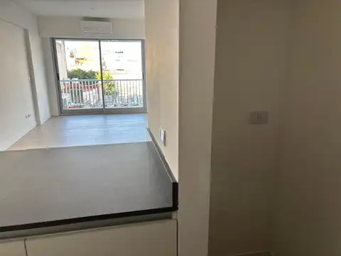 Av. Independencia 1500, Piso 5