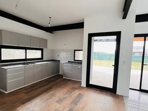 Casa  en Venta en Villalobos, Guillermo Enrique Hudson, Berazategui