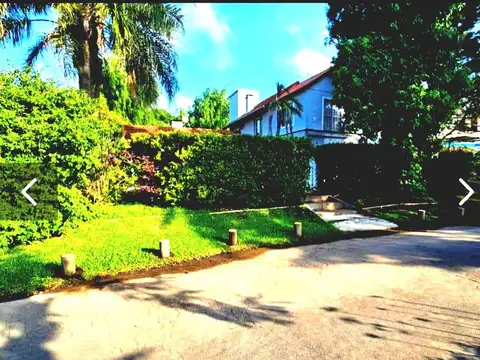 Casa 5 ambientes con 1 baño