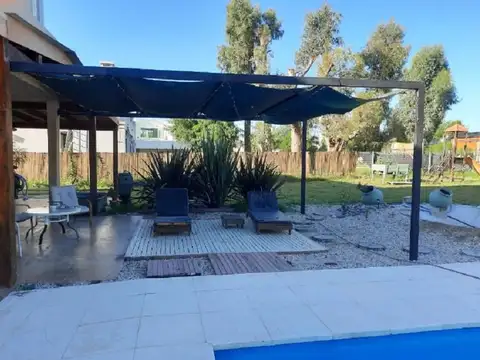 Casa en Venta en Countries y Barrios Cerrados en Belen de Escobar, USD 229.000