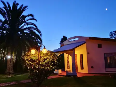 Casa en Venta en Exaltacion De La Cruz, USD 150.000