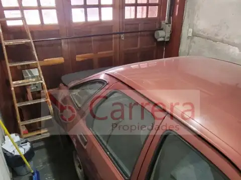 CASA PH frente 3 plantas EN VENTA EN SAN ANDRES 175 CUB - total 261 m2