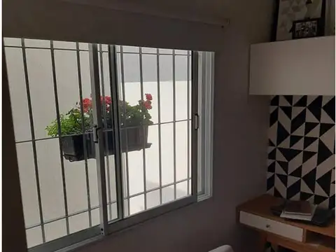 Depto Tipo Casa en Venta en Balvanera, USD 120.000