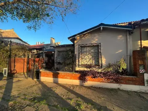 Venta casa ituzaingo a Cuadras de la Estacion