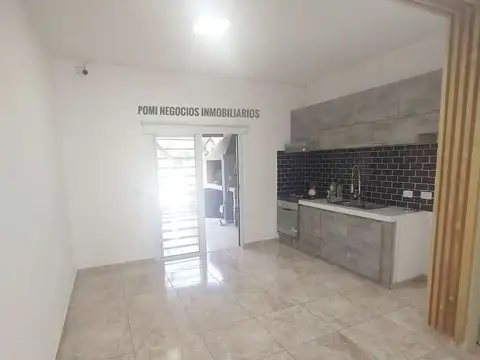 Casa 3 ambientes con 2 baños