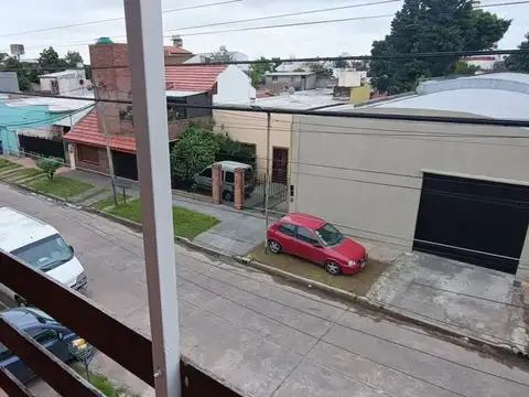 DEPARTAMENTO 4 AMB VENTA WILDE / BERNAL