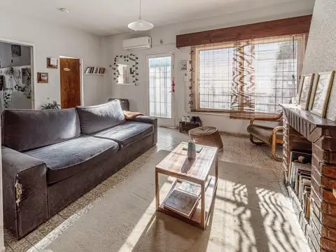Depto Tipo Casa en Venta de 3 ambientes