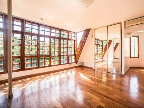 Eduardo Madero al 2300