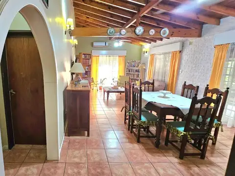 VENTA CASA QUINTA 4 AMB PILETA F.ALVAREZ MORENO