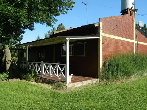 Quinta en Venta con 6 cocheras