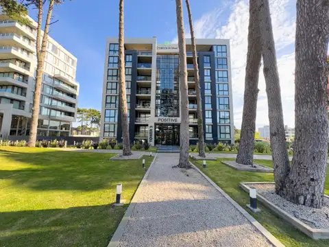 Positive Tower IV -1H