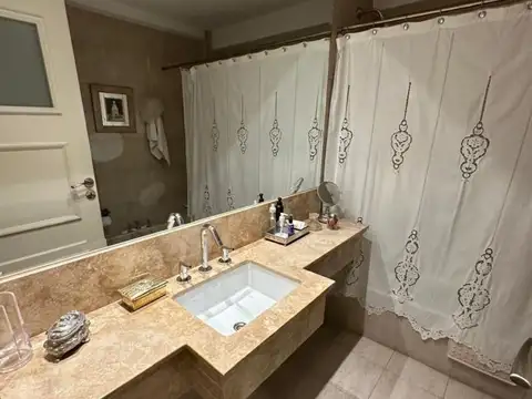 Departamento 3 ambientes con 3 baños