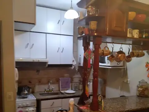 VENTA DPTO 1 AMB. DIVISIBLE, CENTRO SAN MARTIN!